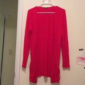 Red cardigan with pockets
